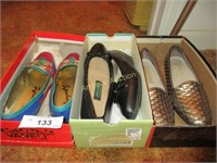 3 boxes of shoes-gold woven leather by trotters