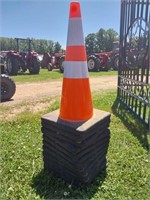 (12) NEW Caution Cones