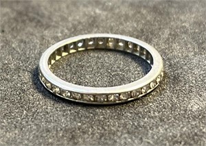 14K Gold & Diamond Ring 1.8 Grams