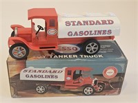 VTG 1994 EXXON LIMITED EDITION TRUCK WITH BOX