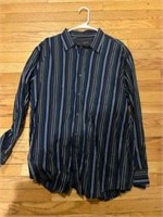 Mens button up XL