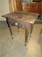 PRIMITIVE 1 DRAWER STAND