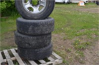 4 TIRES & RIMS LT 265/70 R17