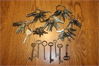 Lot of Old Keys-Skeleton and others