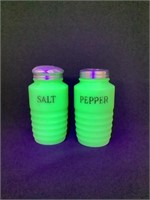 Jadeite/Uranium Glass Salt & Pepper Set, 4 1/2”T