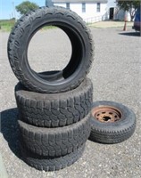 Set of (4) Thunderer trac grip 33x12.5R20LT tires