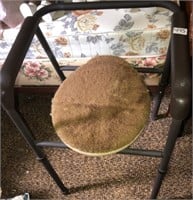 Potty chair