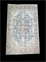 A Magnolia Homes Rug 5' x 7'