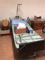 electric hospital bed with helper bar