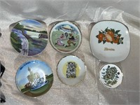 6 Little State Souvenir Plates