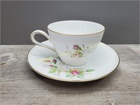Tea Cup & Saucer - flowers
