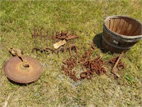 Assorted Metal and 2 Baskets