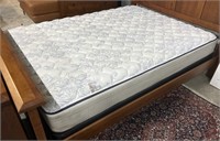 Queen size mattress and boxspring