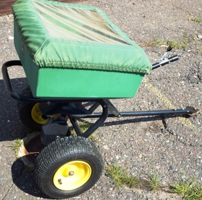 John Deere Tow Behind Lawn Spreader