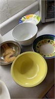 Vintage Em Russ mixing bowl,  pottery bowl usa,