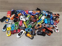 60+ Hot Wheels and Other Vehicles