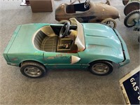 Corvette Battery Powered Car, Missing Battery