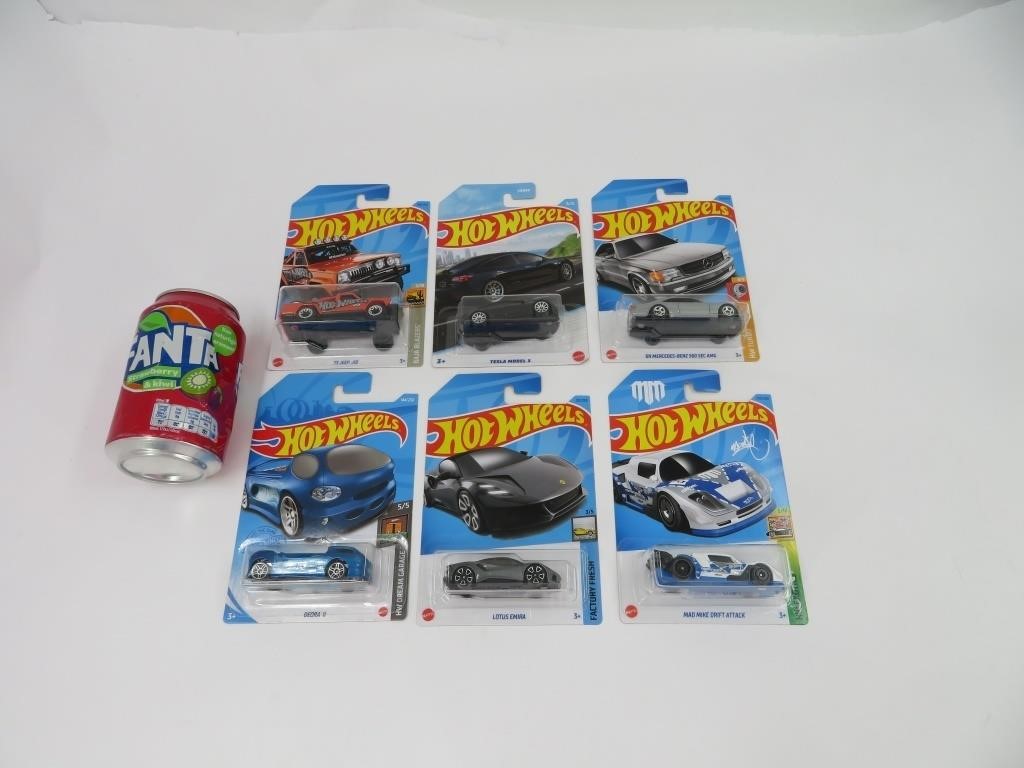 6 voitures hot wheels die cast dont un treasure