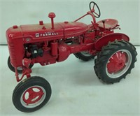 Franklin Mint Farmall A 1/12 Scale