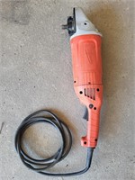 MILWAUKEE 7" GRINDER