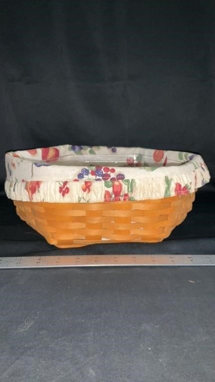 Longaberger basket With cloth liner, plastic