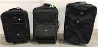 Three-piece luggage set