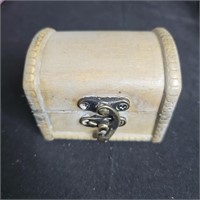 Small Treasure chest w/ vintage jewelry