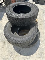 5- 265-70-18 WILDPEAK AT TIRES USED