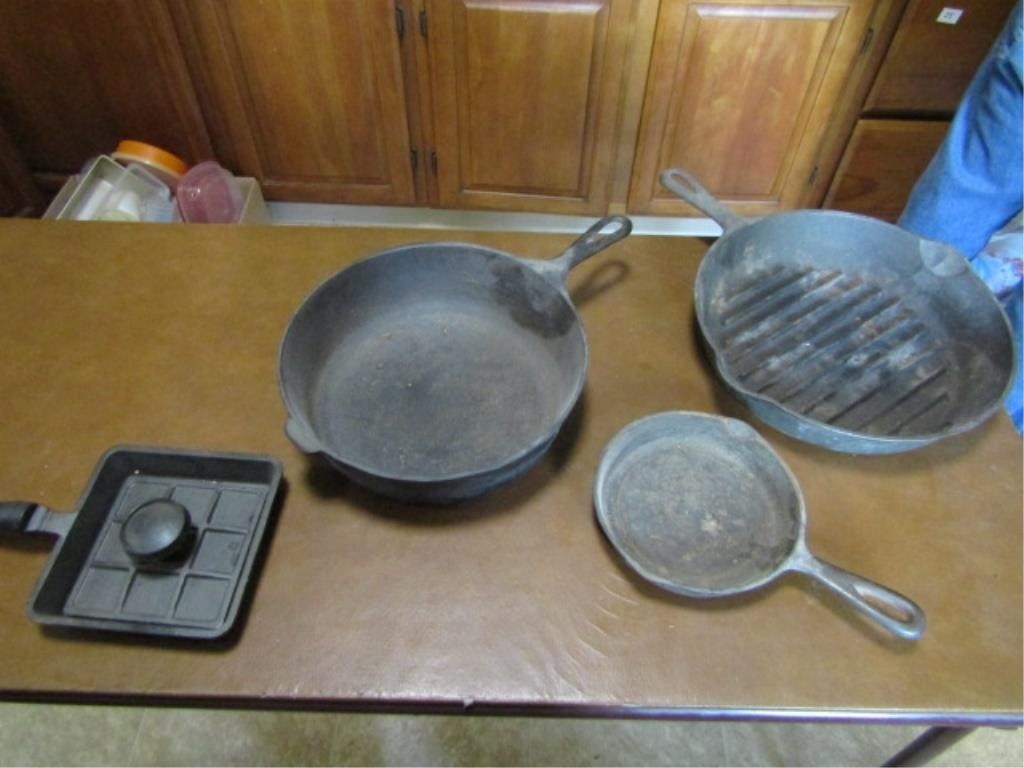 CAST IRON PANS