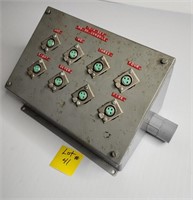 Stage Box with 8 XLR Connectors