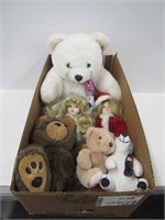 Stuffed Animals & Dolls