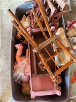 Large tote of dolls & accessories