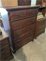 Maple 5-Drawer Chest (No Contents)