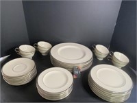 Hope Chest Fine China 8 Place Settings