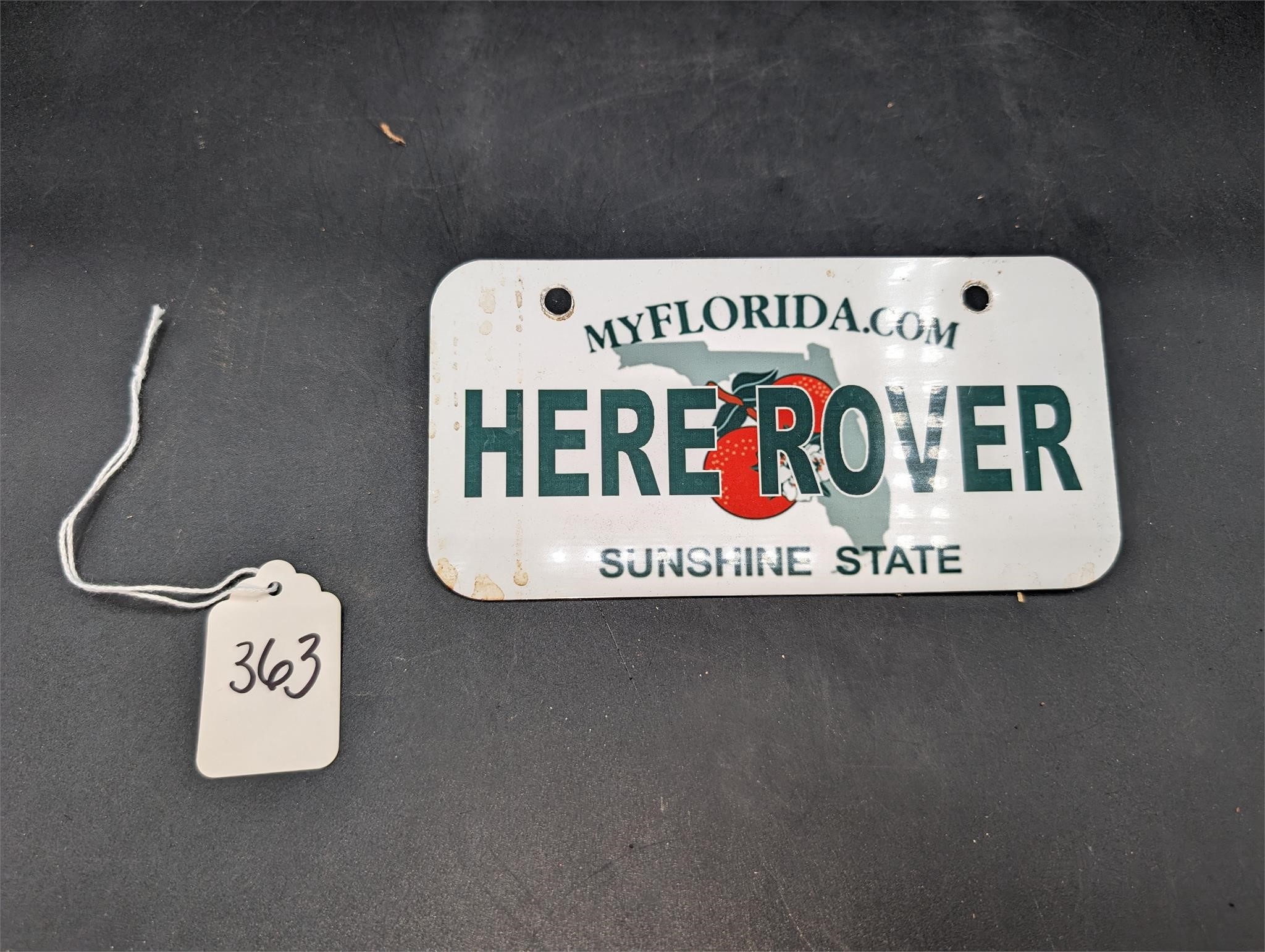 Novelty Miniature Metal License Plate "Here Rover"