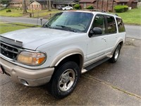 2000 Ford explorer- Eddie Bauer- bill sale only