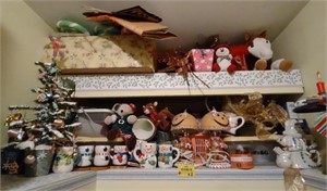 Contents Of Shelves Incl. Decorative Christmas