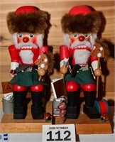 Pair of nutcrackers - sold as is