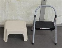 (2) Step Stools