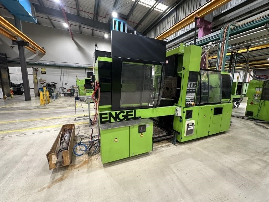 2003 Engel VC330/80 Tech Pro 80T Injection Moulder