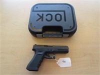 Glock 17 Gen 4 9mm Semiautomatic Pistol,