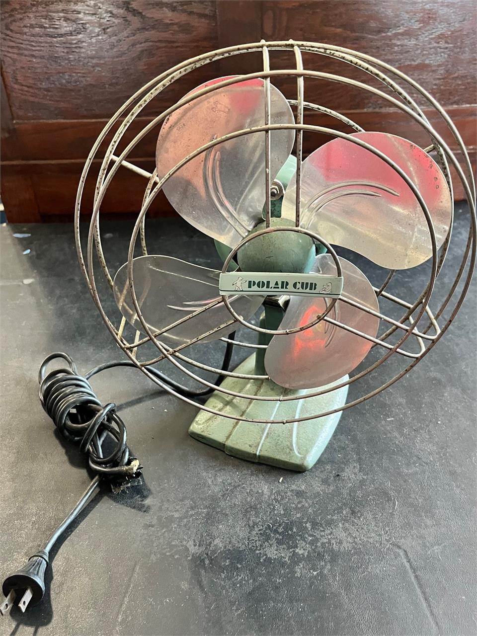 Vintage polar cub fan