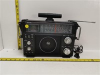 venturer multi band radio