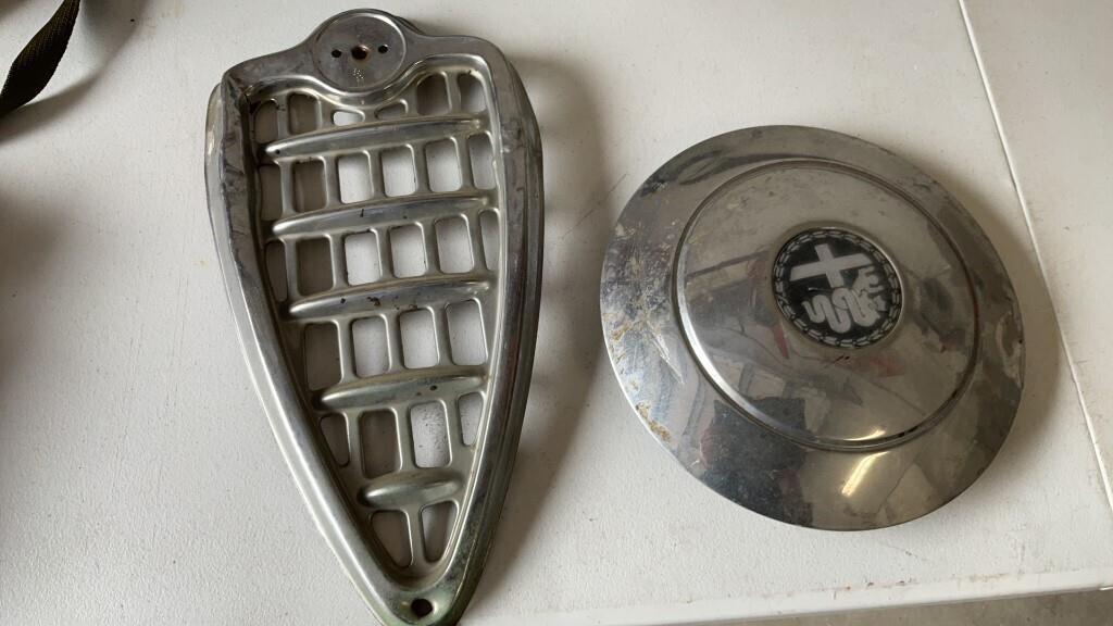 Vintage Alpha Romeo Car grill & hub cap