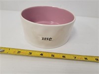 Rae Dunn "xoxo" pet dish