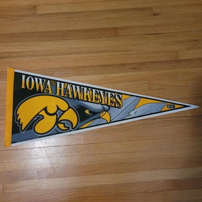Iowa Hawkeyes pennant flag