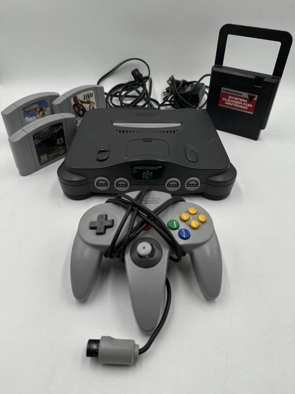 Nintendo 64 Gaming Console w Games & Accessories