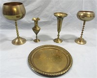 5PC BRASS CANDLEHOLDERS & PLATE