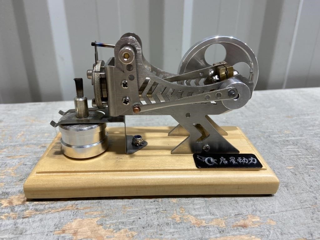 LED Air Stirling Engine Education Generator Model