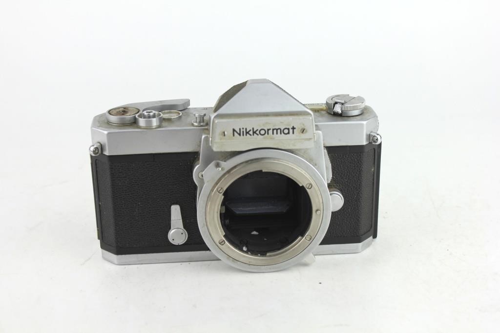 NIKKORMAT FT 35 MM SLR CAMERA BODY